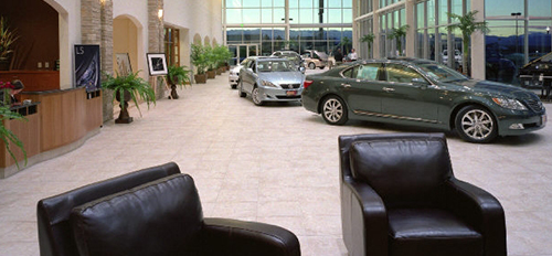 thumbnail_Showroom-2